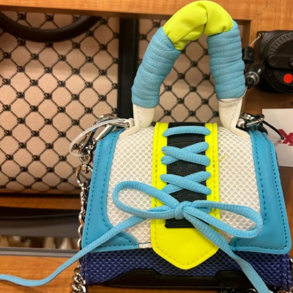 STEVE MADDEN MICRO SNEAKER BAG CROSS BODY NWT